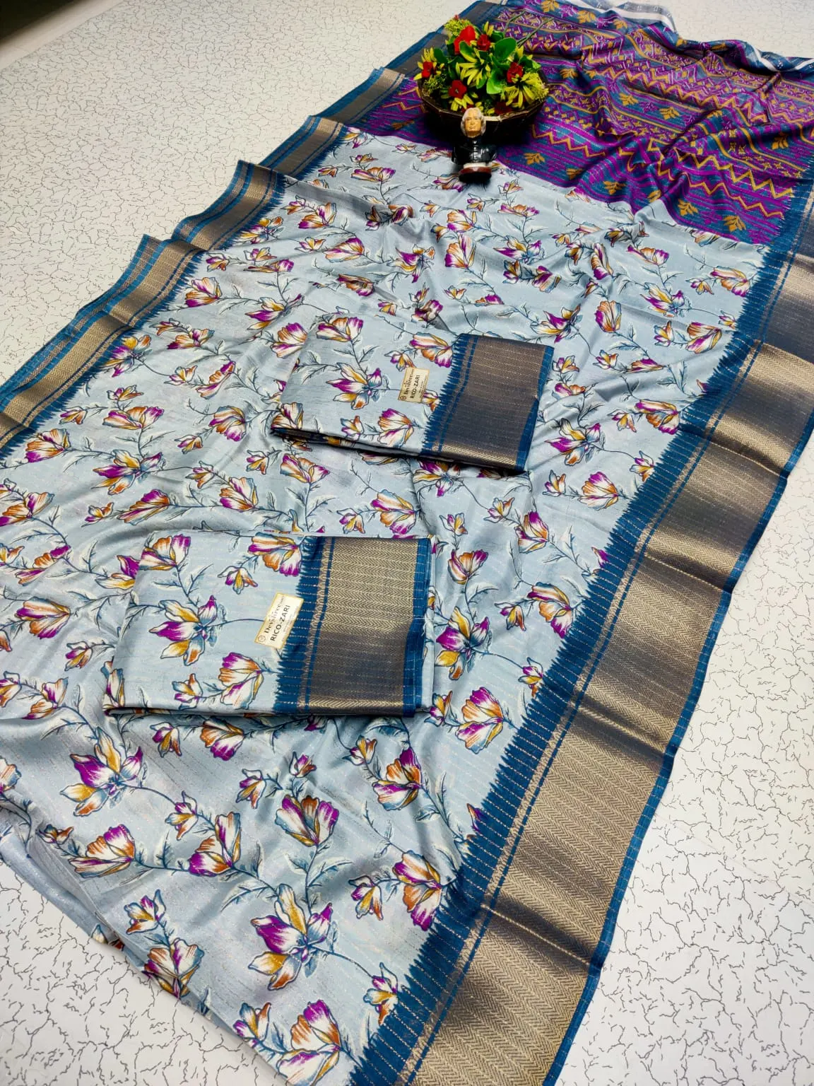 Tulip Floral Creeper Print Zari Semi Silk Saree